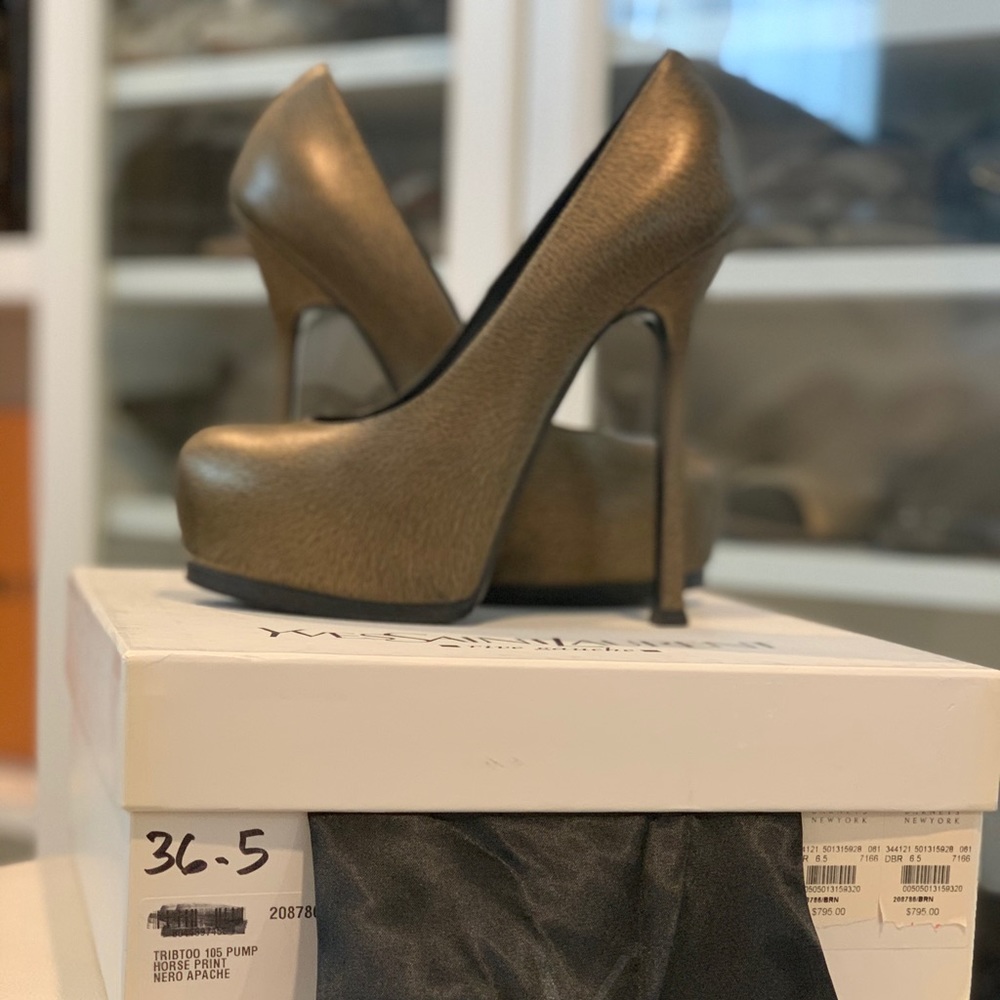 Yves Saint Laurent YSL Heels